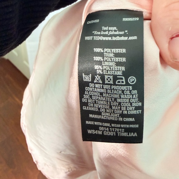 Ted Baker London Floral Fit Flare Dress Black Trim Multicolor Short Sleeve | 4 - Picture 6 of 7